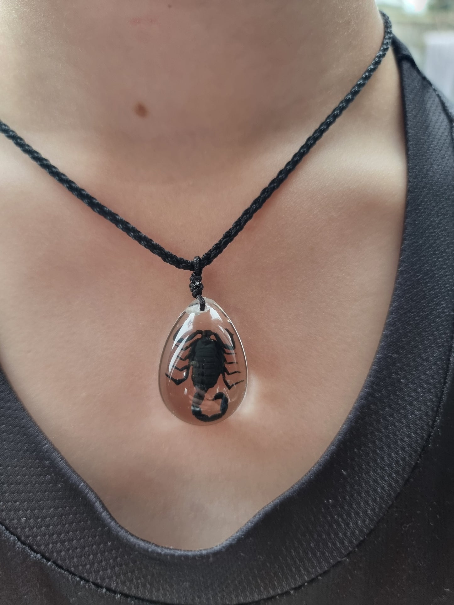 Black Scorpion Ajustable Resin Necklace