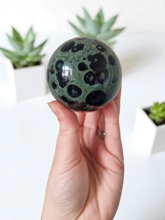 Kambaba Jasper Sphere