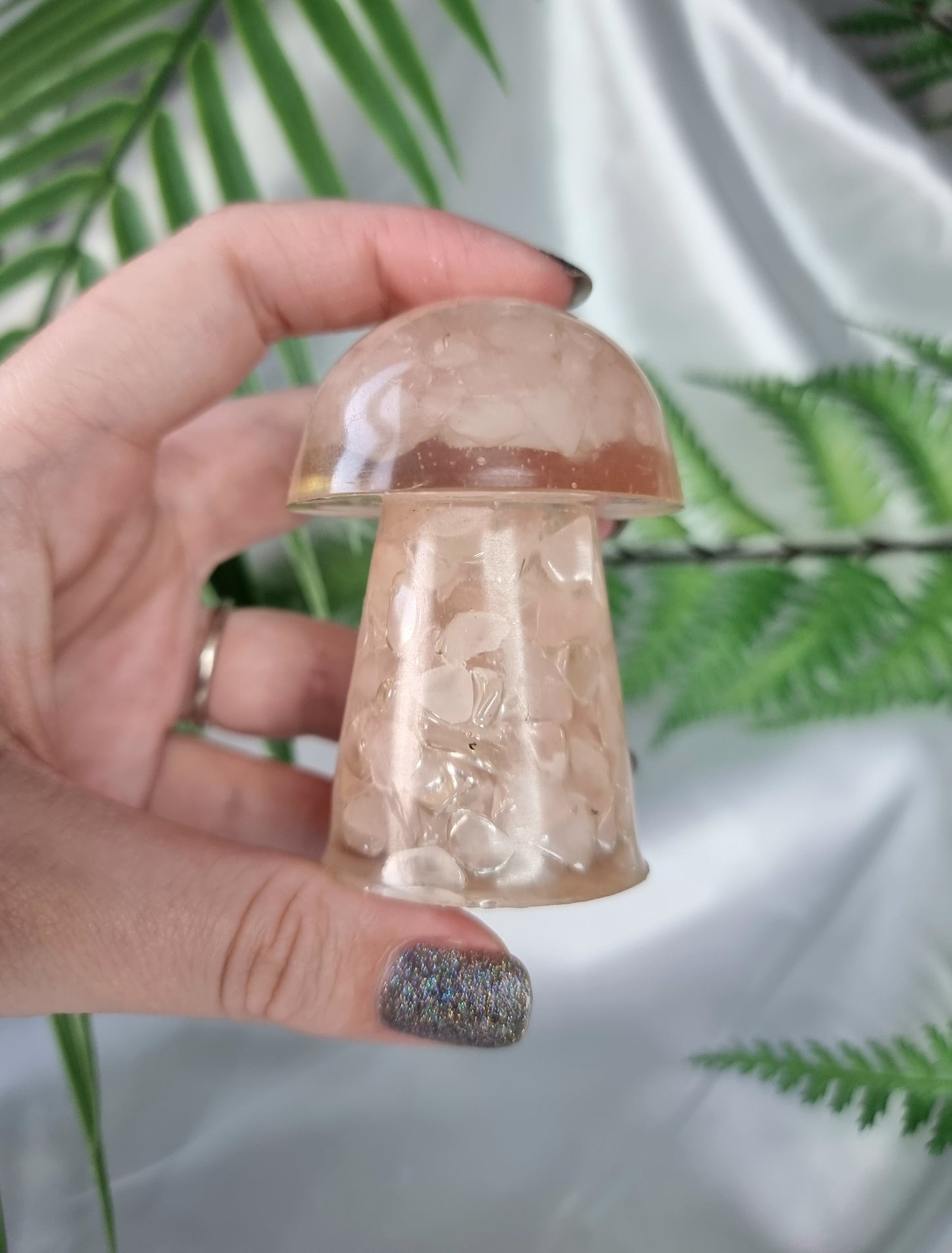 Resin Rose Quartz Chip Mushrooms